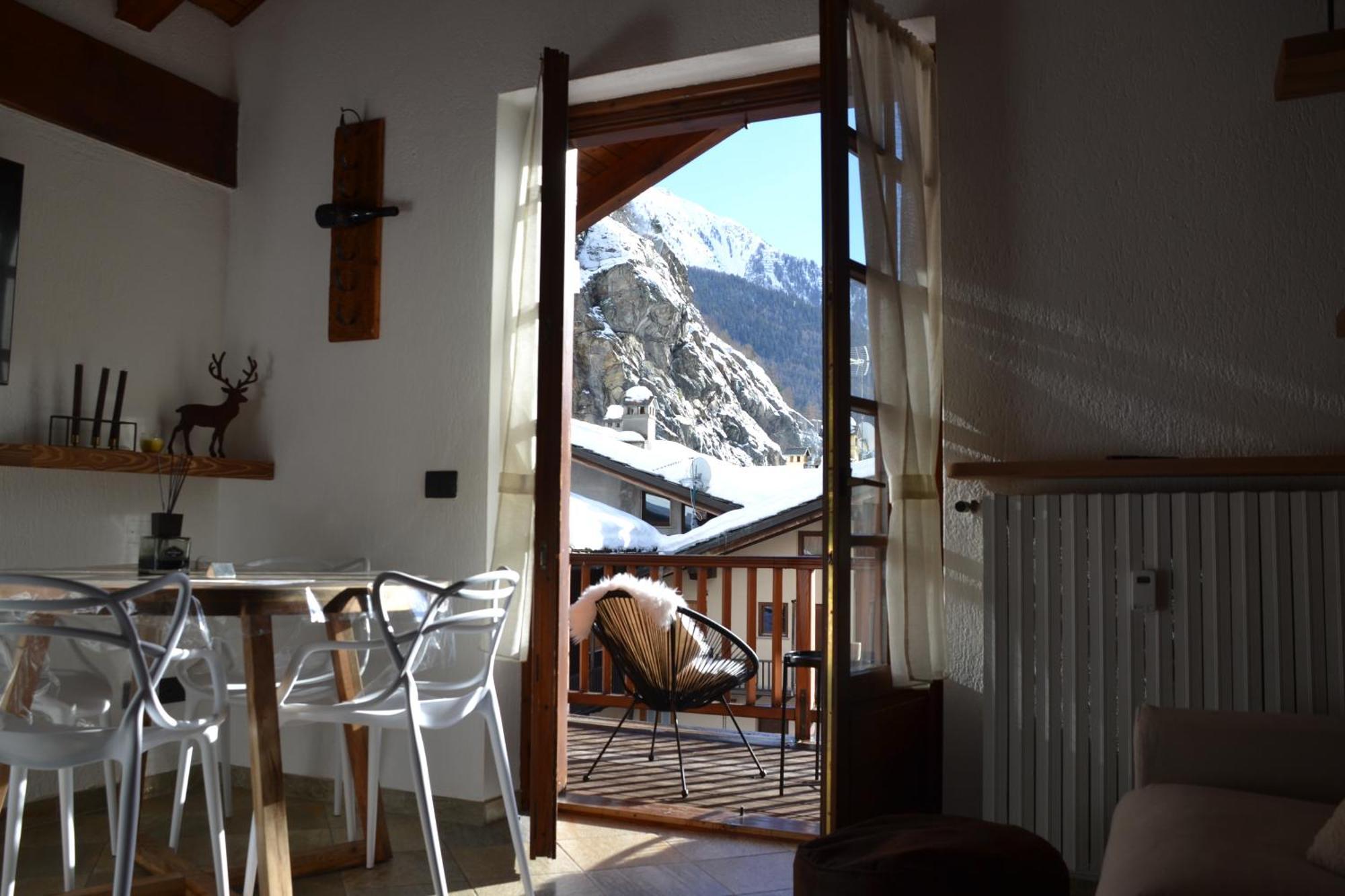 Mont Blanc De Courmayeur